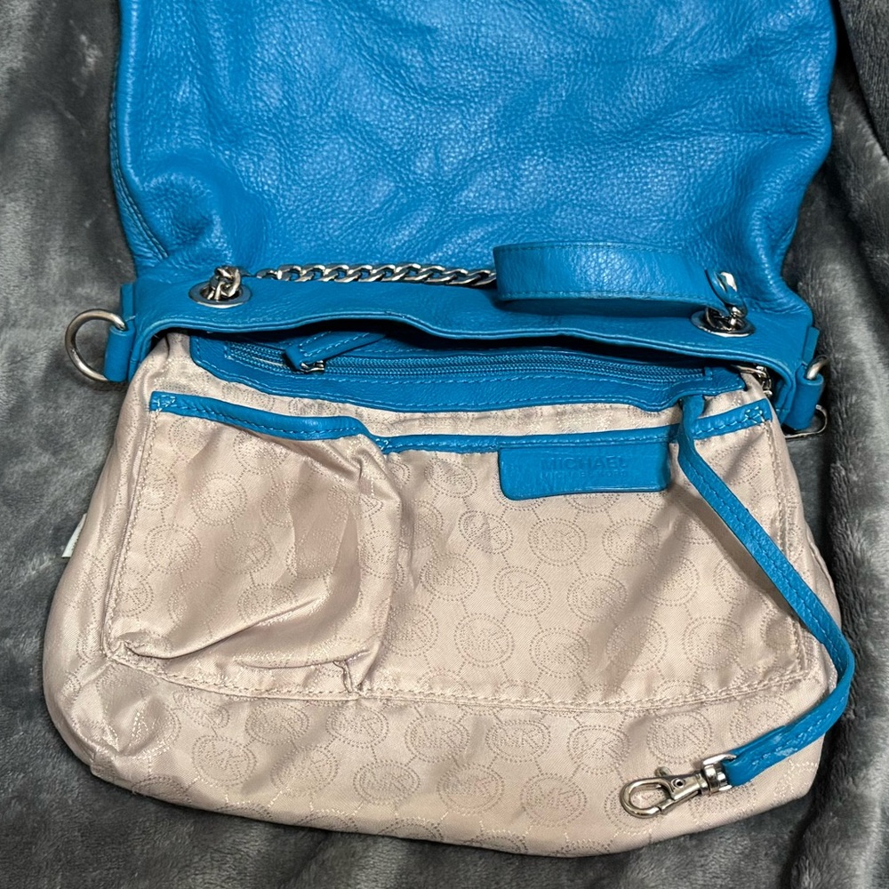 MICHAEL Michael Kors Vibrant Blue Shoulder Bag - Picture 11 of 17